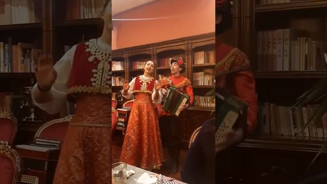 Дуэт "Ничётакие", Китай, г.Пекин. Баловство по спецзвказу...? смотреть онлайн