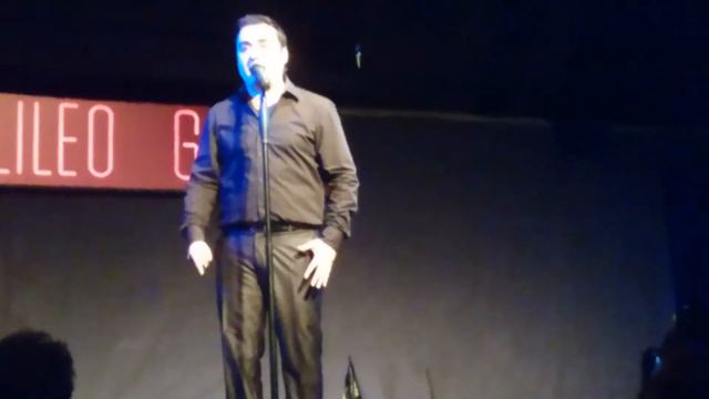 TERCERA CANCIÓN DE DEL HOMENAJE DE RICHARD SANCHES смотреть онлайн