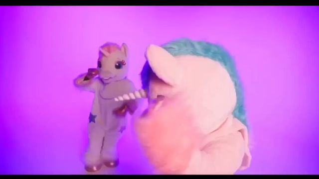 КЛИП НА ПЕСНЮ"ЛП" МИЛАНА ХАМЕТОВА/MILANA STAR (его удалили но всё равно)💗 смотреть онлайн