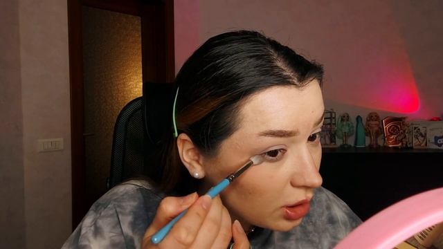 7DAYS делает вид, что делают норм косметику / ТЕСТ И ОБЗОР КОСМЕТИКИ 7Days, Vivienne Sabo, RAD и др смотреть онлайн