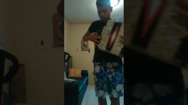 Acordeón farinelli смотреть онлайн