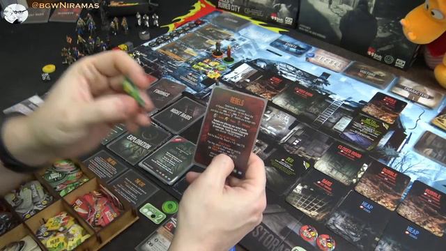 This War of Mine - Solo Playthrough (Part 1/3: Intro +Day1-2) смотреть онлайн