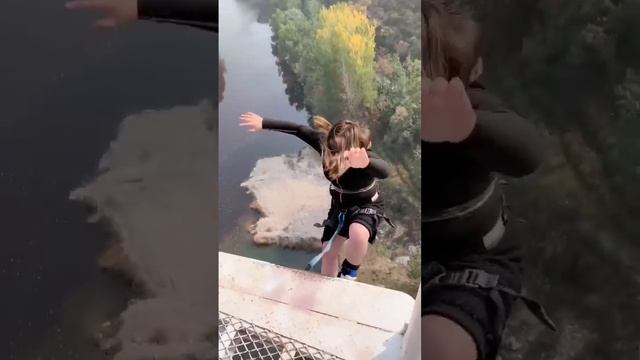 bungee jumping challenge #short #adventure смотреть онлайн