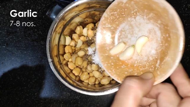 How To Make Falafel And Hummus | Middle Eastern Delicacy by ZanaStudio смотреть онлайн