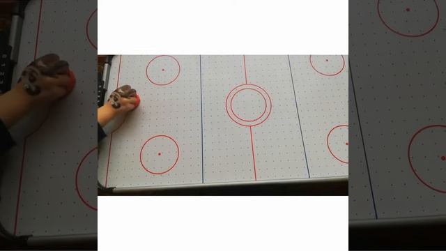 Играем в аэрохоккей?️♂️ смотреть онлайн