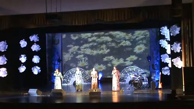 "Ромашковые поля" смотреть онлайн