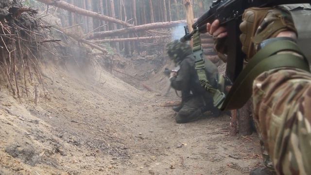 Боевая подготовка военнослужащих по контракту штурмовых подразделений смотреть онлайн