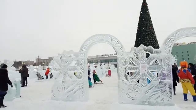 Попал на открытие ледового городка | Ёлка, Дед Мороз смотреть онлайн