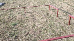 Проще простого.             Основание для теплицы легко.