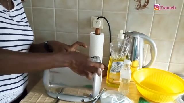 How to deep clean your toaster + Tips on how to clean the inside of your toaster смотреть онлайн