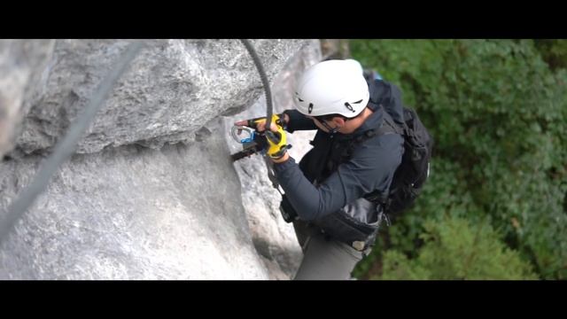 Wanderungen und Klettersteige in Ramsau am Dachstein | Best Mountain Artists смотреть онлайн