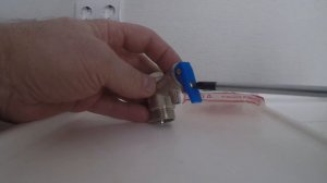 Предохранительный клапан для водонагревателя.