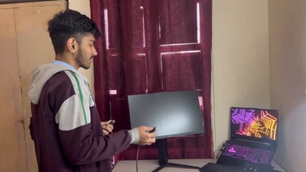 "LG Ultra Gear Monitor: Unboxing & Review"