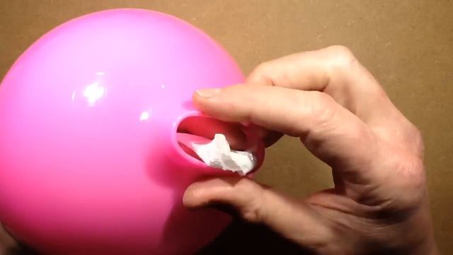 Big pink Chinese toilet bomb. смотреть онлайн