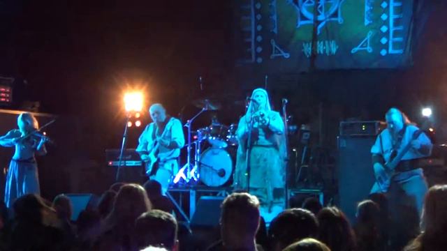 Тролль Гнет Ель - Что Совой Об Пень, Что Пнём Об Сову (live in Minsk - 02.12.16) смотреть онлайн