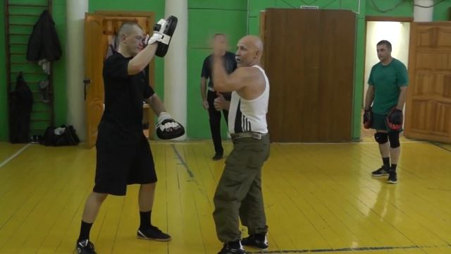 Лапы.САО Стрела. 2014 год. Двойной удар - подкрут снизу и прямой добавочный. В.Н. Крючков смотреть онлайн