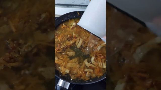 гречневая каша с нежной свининой, будете?? смотреть онлайн