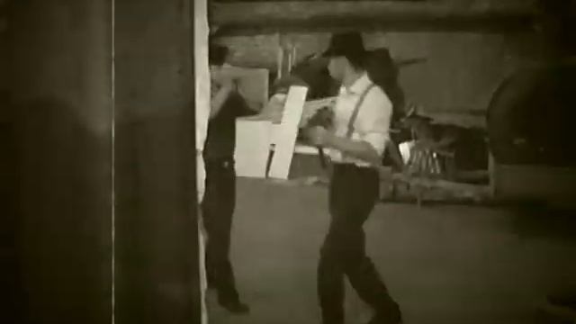 История любви. Гангстерская разборка. смотреть онлайн