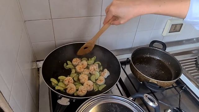Бабочки с креветками и цукини - Farfalle Gamberi Zucchine