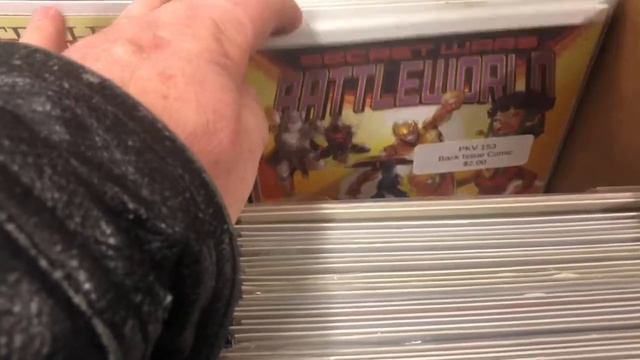 Comic book Hunting! Hidden comic stashes at Major Retail stores! Great comic finds to be CGC graded смотреть онлайн