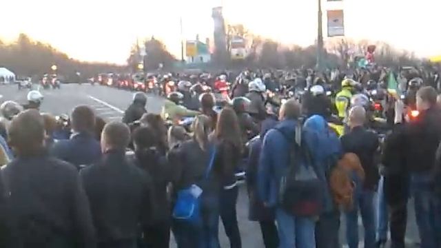 Открытие мотосезона 2011 Вторая и третья мотоколонны. смотреть онлайн