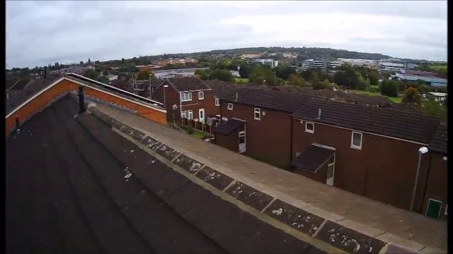 Hubsan X4 H501ss Pro Drone And Bugs 4W Drone Viewing Roof Damage. Before And After. смотреть онлайн