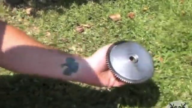 Vespa Variator Roller Change & Bendix gear cleaning (How to) смотреть онлайн