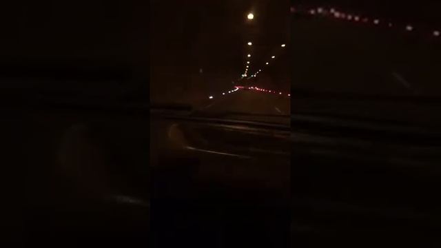 Renault 19 europa tünelde egsoz patlatma :) смотреть онлайн