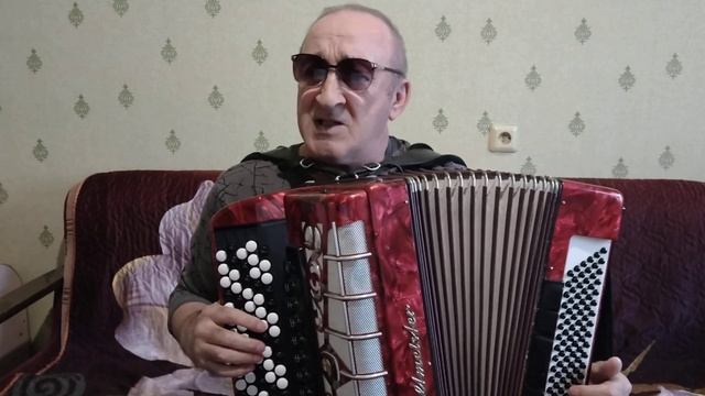 СЕРГЕЙ МОРОКОВ, СЧАСТЬЕ В РУКИ НЕ ПОЙМАЕШЬ. смотреть онлайн