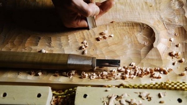 ON WOOD _ Wood carving / Wall art made with hand tools.