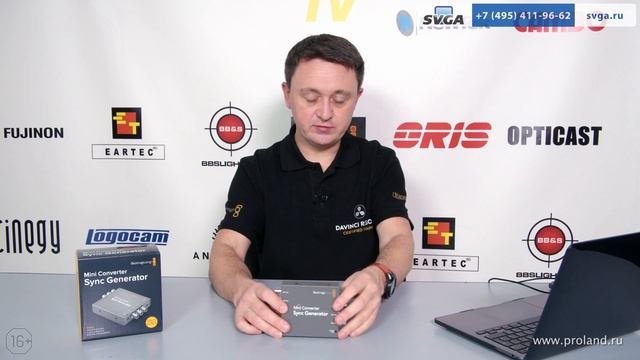 Конвертер для синхронизации сигналов с камер, микшеров в студии - Blackmagic SYNC Generator смотреть онлайн