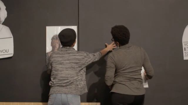 Tatyana Fazlalizadeh & Stop Telling Women to Smile at Betti Ono смотреть онлайн