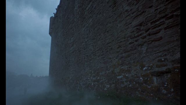 Monty Python and the Holy Grail. About the swallow (Монти Пайтон и священный Грааль. Про ласточек) смотреть онлайн