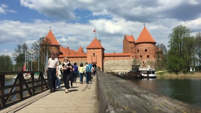 На Айфон! Вильнюс — город в Европе смотреть онлайн