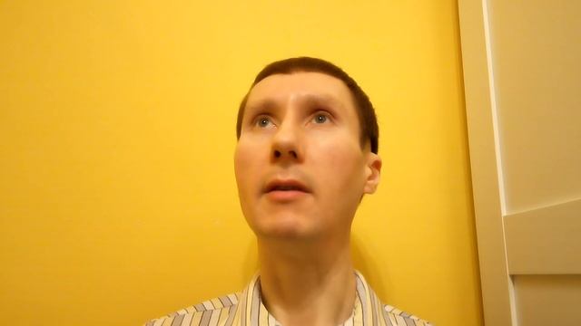 Открытие портала через зеркало и явление сущности из параллельного мира