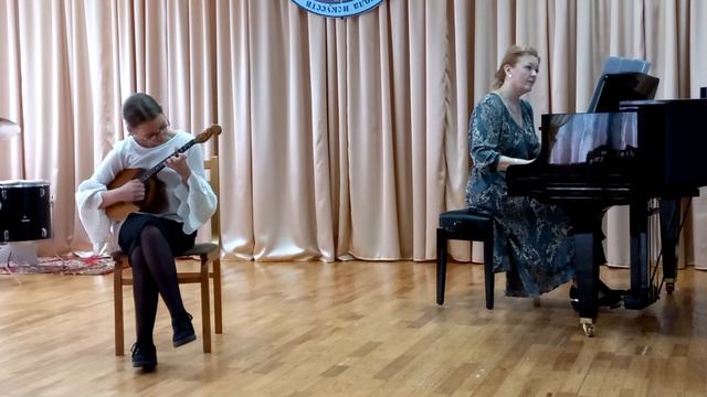 Бурштын Юлия, В. Шаинский, обр. И. Олейникова "Антошка" смотреть онлайн