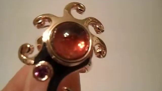 осьминог розовый турмалин, сапфир смотреть онлайн