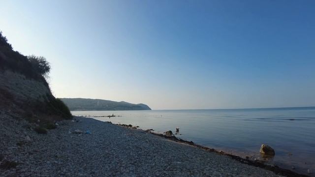 ДИВНОМОРСКОЕ?ПРОГУЛКА У МОРЯ ?ВСПОМИНАЕМ ХОРОШЕЕ. #дивноморское #дивноморск#краснодарскийкрай смотреть онлайн