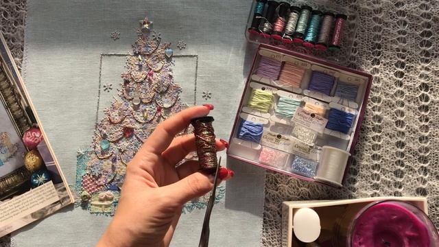 7. Розовая елочка Crystal Tree от Sandra Paradise готовая работа смотреть онлайн