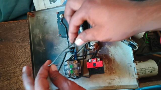 single phase auto switch kaise lagaye||single phase auto switch connection| смотреть онлайн