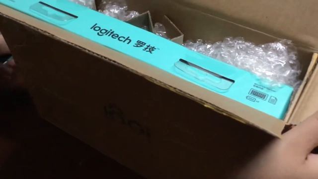 ✨ iPad 8th Generation + Logitech accessories Unboxing ✨ смотреть онлайн