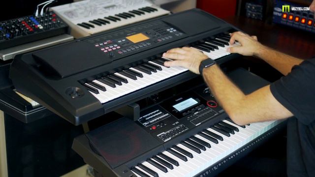 CASIO CT X5000 VS KORG EK-50 Piano смотреть онлайн