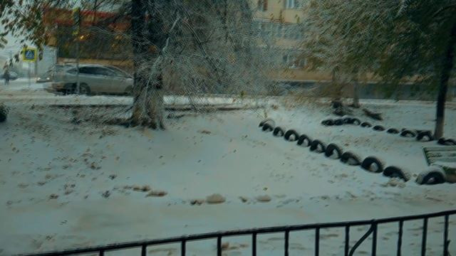 Первый снег Зима 19 ноября в Кишиневе смотреть онлайн