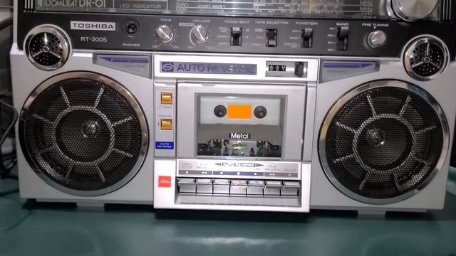 TOSHIBA RT[200S] BOOMBOX