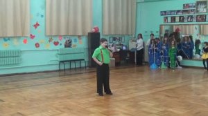 Жил да был брадобрей (исполнение в танцевальном клубе)