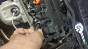 Как правильно затягивать свечи зажигания.