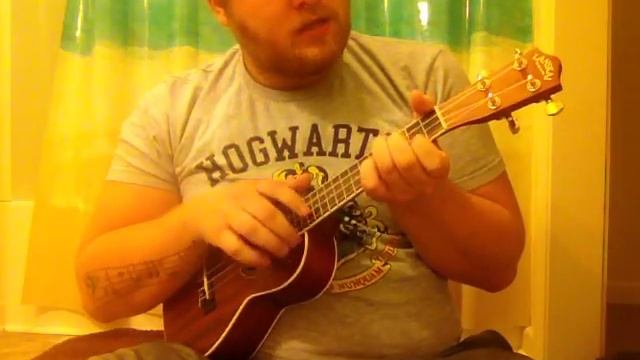 Can't Help Falling in Love ukulele COVER смотреть онлайн
