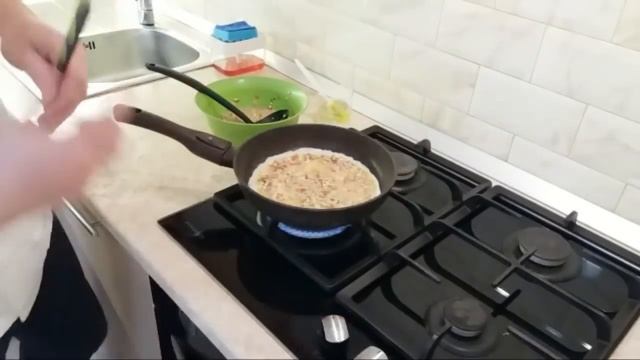 Швидкий сніданок - Сонна Кухня смотреть онлайн