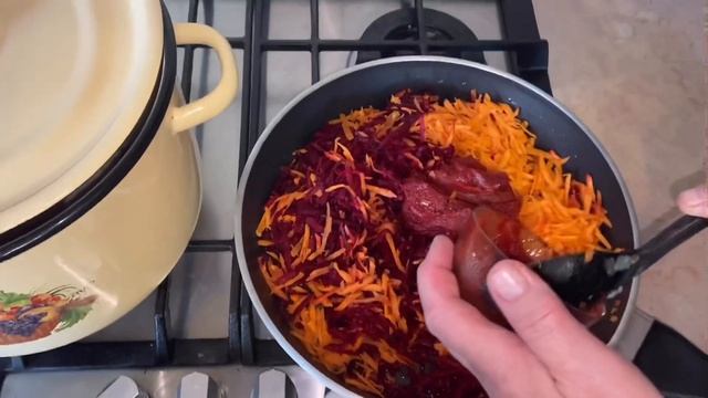 Кубанский борщ с фасолью! За уши не оторвёшь! Скорее сохраняйте рецепт ! смотреть онлайн