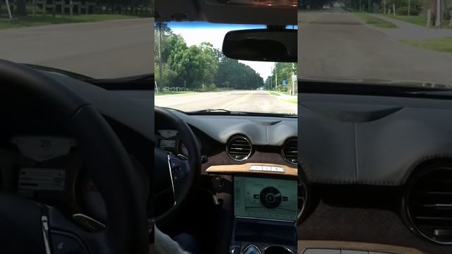 My friend test driving the Fisker Karma. смотреть онлайн